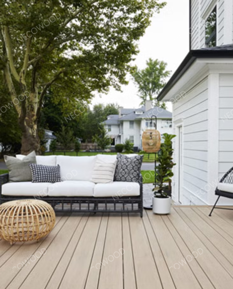 কুয়েতি পরিবেশকদের জন্য OEM এবং বাল্ক কম্পোজিট ডেকিং সরবরাহ